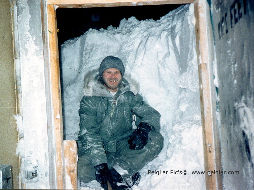 ant mcmurdo 18dt.jpg